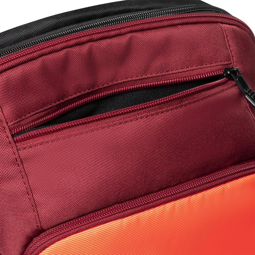 Dunlop CX Performance Badminton Backpack - Black / Red - Zip