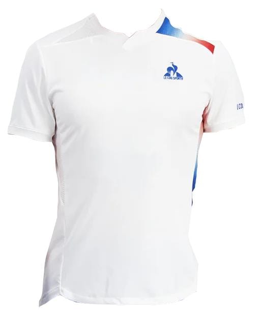 The Le Coq Sportif Pro Men's Badminton T-Shirt from K-Swiss, in Optical White and Blue, offers a breathable polyester construction with a discreet blue logo on the chest and red and blue detailing on the shoulder. This T-shirt features short sleeves and a streamlined athletic fit ideal for active play.