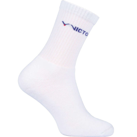 White athletic socks featuring ribbed cuffs and a blue and red "Victor" logo near the top. The seamless design of the Victor Badminton Indoor Sport 3000 - White Socks ensures unmatched comfort, while the side view highlights both the logo and meticulous craftsmanship.