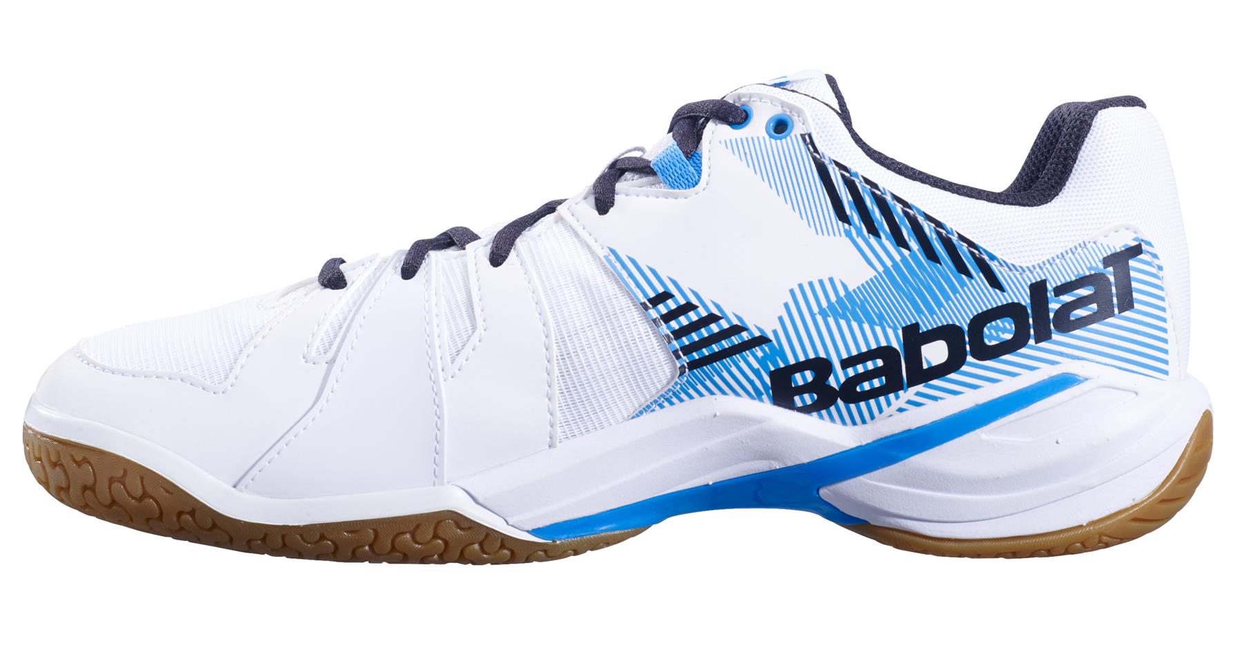 The Babolat Shadow Spirit Men's Badminton Shoes in white and black effortlessly blend style and performance. With a brown rubber sole, black accents, and Ortholite Die Cut technology for enhanced comfort, these shoes are ideal for athletes who want both flair and function on the court.