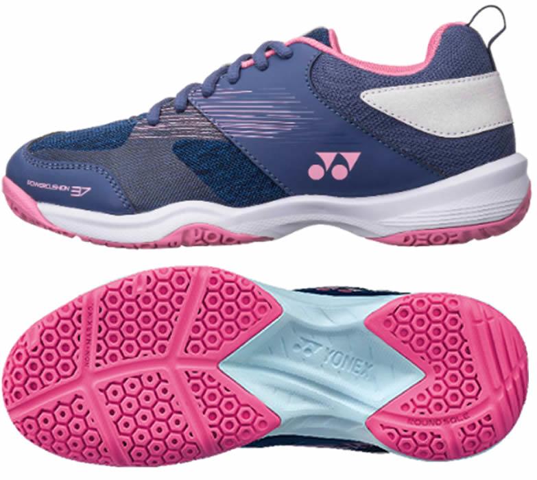 A close-up of the Yonex Power Cushion 37 Women's Badminton Shoes in Navy Pink, showcasing the Hexagrip Sole that enhances traction for secure steps.